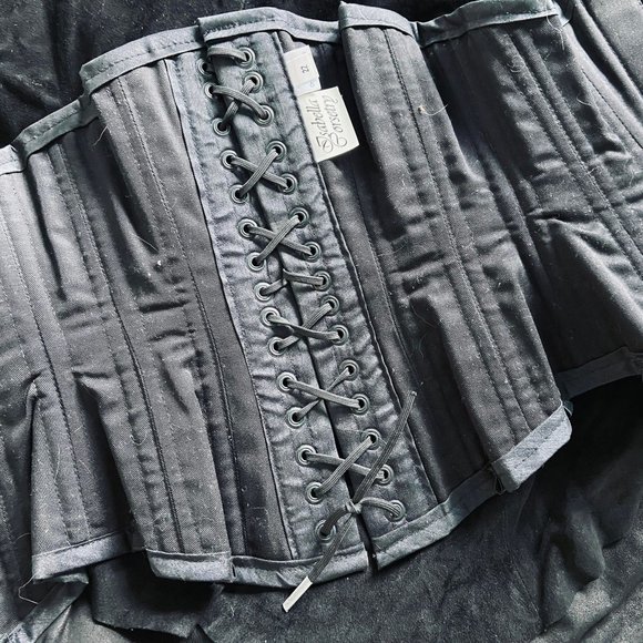 Isabella Corsetry victorian underbust 22" - Picture 4 of 5